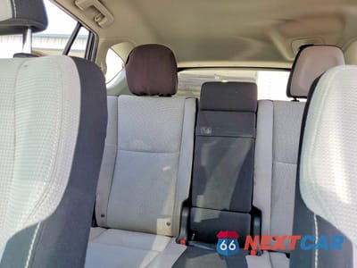 Zdjęcie 10 z 13 samochodu: 2016 TOYOTA RAV4 HV XLE VIN:JTMRJREV5GD000379 - miniatura