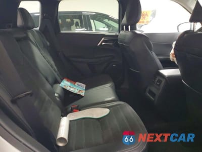 Zdjęcie 11 z 12 samochodu: 2025 MITSUBISHI OUTLANDER SE VIN:JA4J4VA8XSZ015513 - miniatura