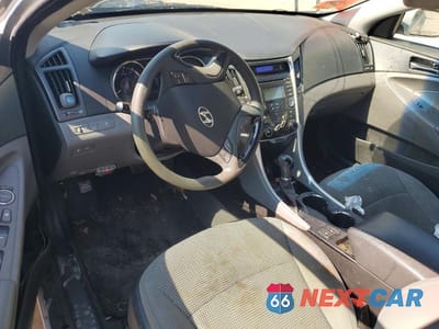 Zdjęcie 8 z 12 samochodu: 2013 HYUNDAI SONATA GLS VIN:5NPEB4ACXDH532705 - miniatura