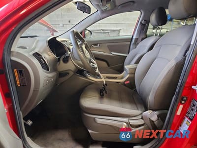 Zdjęcie 7 z 12 samochodu: 2011 KIA SPORTAGE LX VIN:KNDPB3A20B7061420 - miniatura