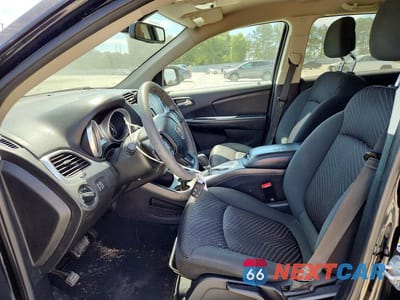 Zdjęcie 7 z 12 samochodu: 2018 DODGE JOURNEY SE VIN:3C4PDCAB4JT510182 - miniatura