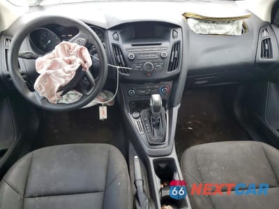 Zdjęcie 8 z 13 samochodu: 2015 FORD FOCUS SE VIN:1FADP3F29FL365362 - miniatura