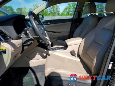 Zdjęcie 7 z 13 samochodu: 2017 HYUNDAI TUCSON LIMITED VIN:KM8J33A22HU365681 - miniatura