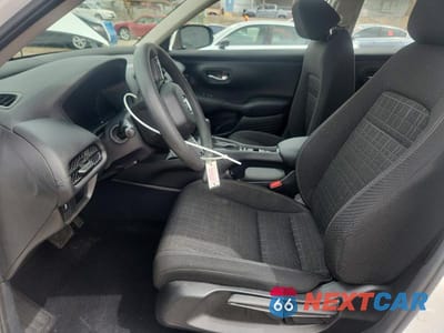 Zdjęcie 7 z 12 samochodu: 2025 HONDA HR-V LX VIN:3CZRZ2H3XSM741225 - miniatura