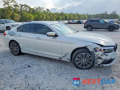 Czwarte zdjęcie samochodu z boku: 2020 BMW 530 I VIN:WBAJR3C00LCE54694 - miniatura