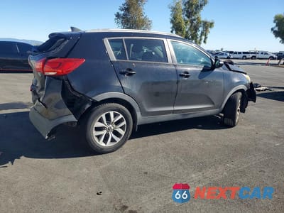 Trzecie zdjęcie samochodu z tyłu: 2014 KIA SPORTAGE LX VIN:KNDPB3AC2E7634024 - miniatura