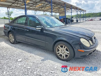 Czwarte zdjęcie samochodu z boku: 2005 MERCEDES-BENZ E 320 CDI VIN:WDBUF26J95A760259 - miniatura