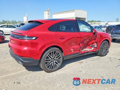Trzecie zdjęcie samochodu z tyłu: 2026 PORSCHE CAYENNE COUPE VIN:WP1BA2AY1TDA36894 - miniatura