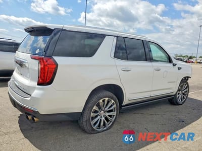 Trzecie zdjęcie samochodu z tyłu: 2021 GMC YUKON DENALI VIN:1GKS2DKLXMR289525 - miniatura