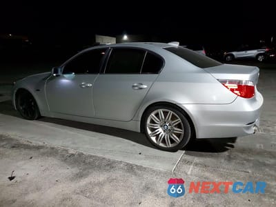 Drugie zdjęcie samochodu z przodu: 2004 BMW 545 I VIN:WBANB33584B111234 - miniatura