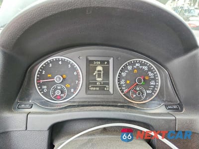 Zdjęcie 9 z 13 samochodu: 2017 VOLKSWAGEN TIGUAN S VIN:WVGAV7AX3HK053989 - miniatura