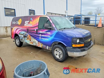 Czwarte zdjęcie samochodu z boku: 2014 CHEVROLET EXPRESS G2500 UTILITY / SERVICE VAN VIN:1GCWGFCB6E1126256 - miniatura