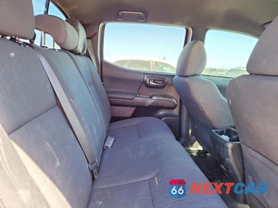 Zdjęcie 10 z 12 samochodu: 2018 TOYOTA TACOMA TRD SPORT VIN:3TMAZ5CN3JM066247 - miniatura