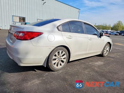 Trzecie zdjęcie samochodu z tyłu: 2015 SUBARU LEGACY 2.5I PREMIUM VIN:4S3BNAC62F3046050 - miniatura