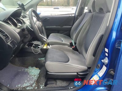 Zdjęcie 7 z 13 samochodu: 2007 HONDA FIT VIN:JHMGD38417S802906 - miniatura