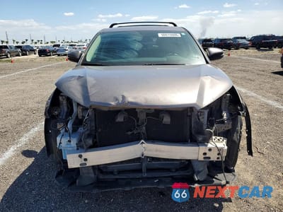 Piąte zdjęcie samochodu w środku: 2015 TOYOTA HIGHLANDER LE PLUS VIN:5TDBKRFH6FS135686 - miniatura