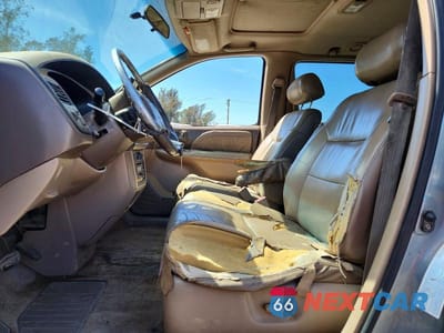 Zdjęcie 7 z 13 samochodu: 1999 TOYOTA SIENNA XLE VIN:4T3ZF13C9XU150020 - miniatura
