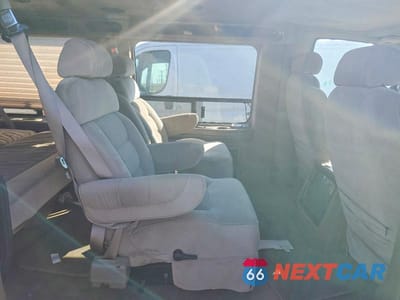 Zdjęcie 11 z 12 samochodu: 2001 CHEV EXPRESS G1500 VIN:1GBFG15M611227345 - miniatura