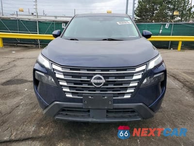 Piąte zdjęcie samochodu w środku: 2024 NISSAN ROGUE SV VIN:5N1BT3BB5RC695454 - miniatura