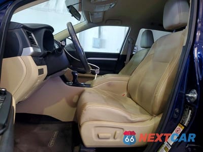 Zdjęcie 7 z 13 samochodu: 2014 TOYOTA HIGHLANDER LE PLUS VIN:5TDBKRFH8ES029903 - miniatura