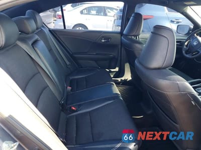 Zdjęcie 10 z 12 samochodu: 2016 HONDA ACCORD SPORT VIN:1HGCR2F52GA138369 - miniatura