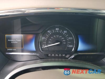 Zdjęcie 9 z 14 samochodu: 2017 LINCOLN NAVIGATOR L SELECT VIN:5LMJJ3HT9HEL03299 - miniatura