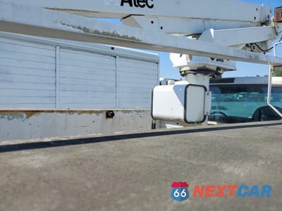Zdjęcie 6 z 10 samochodu: 2000 FORD F350 SUPER DUTY BUCKET TRUCK VIN:1FDWF36F6YED67940 - miniatura