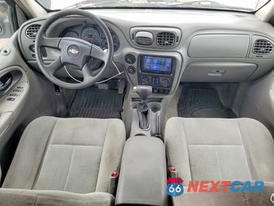 Zdjęcie 8 z 13 samochodu: 2006 CHEVROLET TRAILBLAZER LS VIN:1GNDT13S262173972 - miniatura