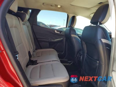 Zdjęcie 10 z 12 samochodu: 2021 FORD ESCAPE SEL VIN:1FMCU0H67MUA92745 - miniatura
