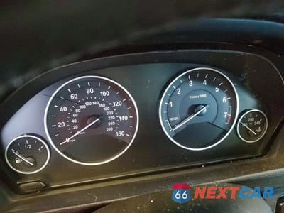 Zdjęcie 9 z 12 samochodu: 2015 BMW 328 XI VIN:WBA3B3G5XFNT18016 - miniatura