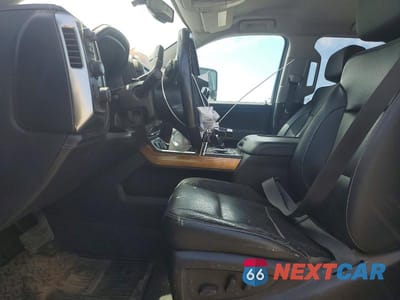 Zdjęcie 7 z 13 samochodu: 2019 CHEVROLET SILVERADO K3500 LTZ VIN:1GC4KXCY0KF209230 - miniatura