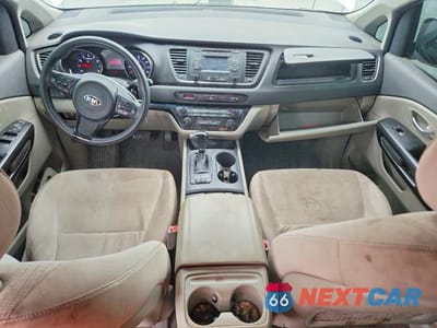 Zdjęcie 8 z 12 samochodu: 2016 KIA SEDONA LX VIN:KNDMB5C19G6131321 - miniatura