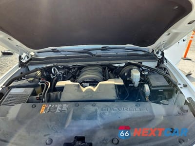 Zdjęcie 12 z 14 samochodu: 2019 CHEVROLET SUBURBAN K1500 LT VIN:1GNSKHKCXKR148090 - miniatura
