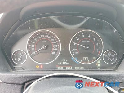 Zdjęcie 9 z 12 samochodu: 2016 BMW 320 XI VIN:WBA8E5G56GNT94505 - miniatura