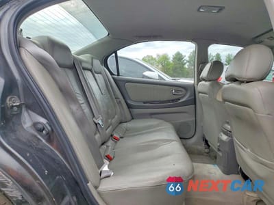 Zdjęcie 10 z 12 samochodu: 2001 NISSAN MAXIMA GXE VIN:JN1CA31D01T615244 - miniatura