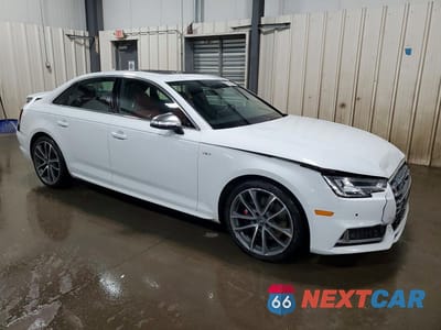 Czwarte zdjęcie samochodu z boku: 2018 AUDI S4 PREMIUM PLUS VIN:WAUB4AF46JA158459 - miniatura