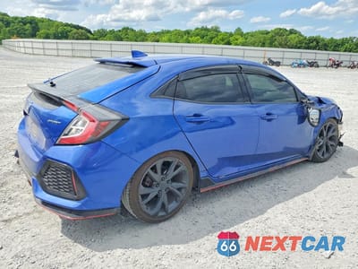 Trzecie zdjęcie samochodu z tyłu: 2017 HONDA CIVIC SPORT VIN:SHHFK7H42HU202743 - miniatura