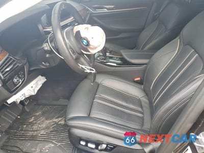 Zdjęcie 7 z 12 samochodu: 2020 BMW M550XI VIN:WBAJS7C04LCD45960 - miniatura