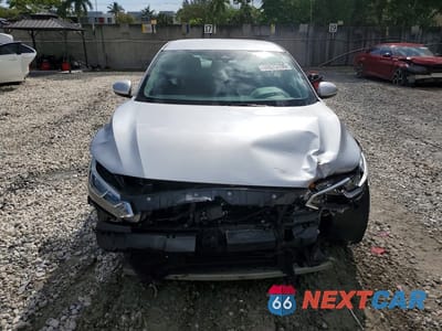 Piąte zdjęcie samochodu w środku: 2020 NISSAN SENTRA SV VIN:3N1AB8CV1LY274101 - miniatura