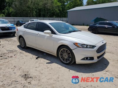 Czwarte zdjęcie samochodu z boku: 2014 FORD FUSION SE VIN:3FA6P0HD6ER167442 - miniatura
