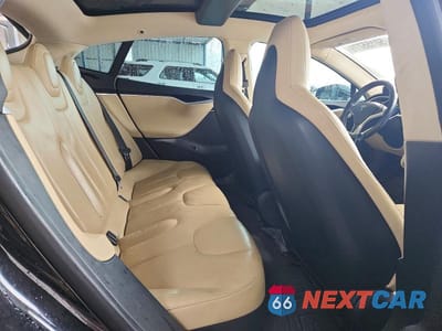 Zdjęcie 10 z 12 samochodu: 2013 TESLA MODEL S VIN:5YJSA1CNXDFP21629 - miniatura
