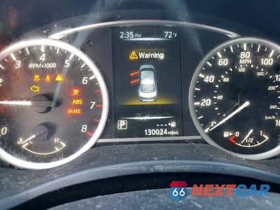 Zdjęcie 9 z 12 samochodu: 2017 NISSAN SENTRA SR TURBO VIN:3N1CB7AP1HY266028 - miniatura
