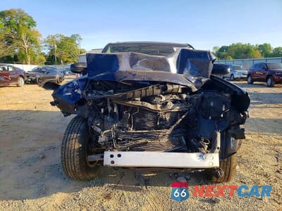 Piąte zdjęcie samochodu w środku: 2018 TOYOTA 4RUNNER SR5 VIN:JTEBU5JR0J5499549 - miniatura