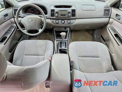 Zdjęcie 8 z 12 samochodu: 2005 TOYOTA CAMRY LE V6 VIN:4T1BF32K45U603245 - miniatura