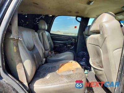 Zdjęcie 10 z 11 samochodu: 2003 GMC YUKON DENALI VIN:1GKEK63U83J327489 - miniatura