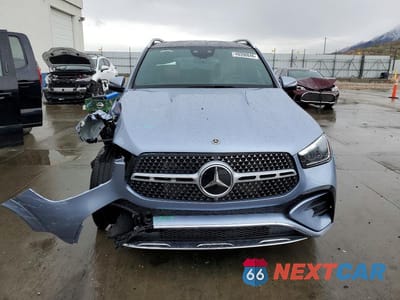 Piąte zdjęcie samochodu w środku: 2025 MERCEDES-BENZ GLE 450E 4MATIC VIN:4JGFB4GB7SB361490 - miniatura
