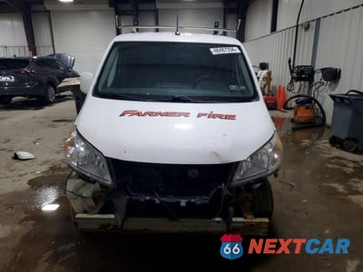 Piąte zdjęcie samochodu w środku: 2017 NISSAN NV200 SV VIN:3N6CM0KN3HK703250 - miniatura