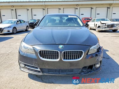 Piąte zdjęcie samochodu w środku: 2015 BMW 528 XI VIN:WBA5A7C55FD627424 - miniatura