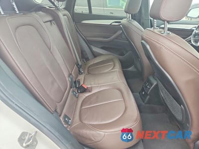 Zdjęcie 10 z 12 samochodu: 2018 BMW X1 SDRIVE28I VIN:WBXHU7C32J5H42660 - miniatura