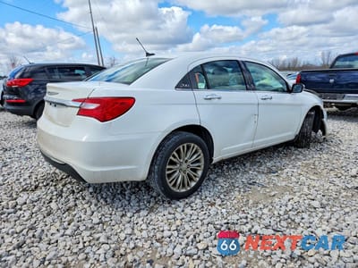 Trzecie zdjęcie samochodu z tyłu: 2012 CHRYSLER 200 LIMITED VIN:1C3CCBCG1CN300893 - miniatura